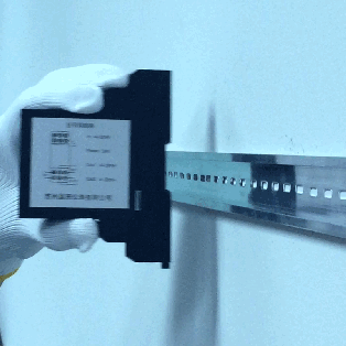 熱電偶溫度變送器的安裝與拆卸.gif 熱電偶溫度變送器的安裝與拆卸.gif